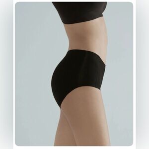 4 Pair Nuage Cloud Comfort Seamless Panties